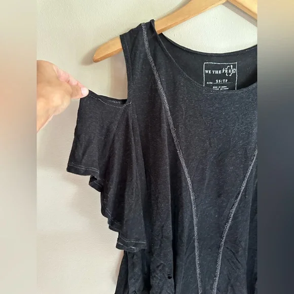 FP We The Free Cut out Short Sleeve Top - NWT (Black) - Picture 2 of 4